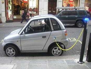auto-cargando.jpg
