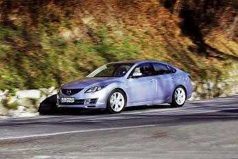mazda-6-hbck-2.jpg