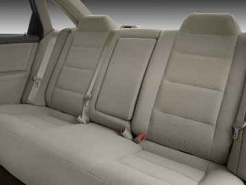 ford_taurus_selawd_2009_interior_rearseat_640x480.jpg