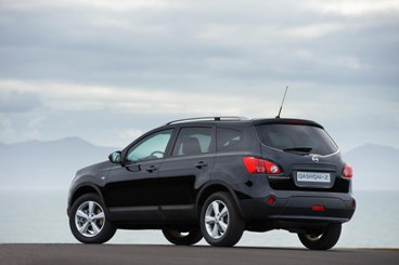 2009-nissan-qashqai-2-27_1600x0w.jpg