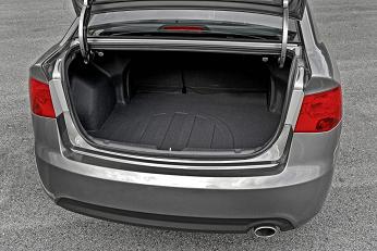 kia-forte-2010-8.jpg